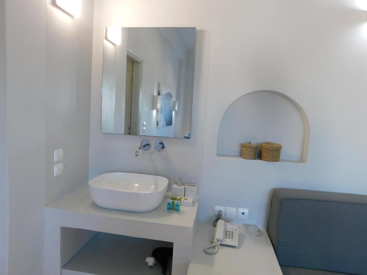 One And Only Beachfront Rooms Perissa  Ngoại thất bức ảnh